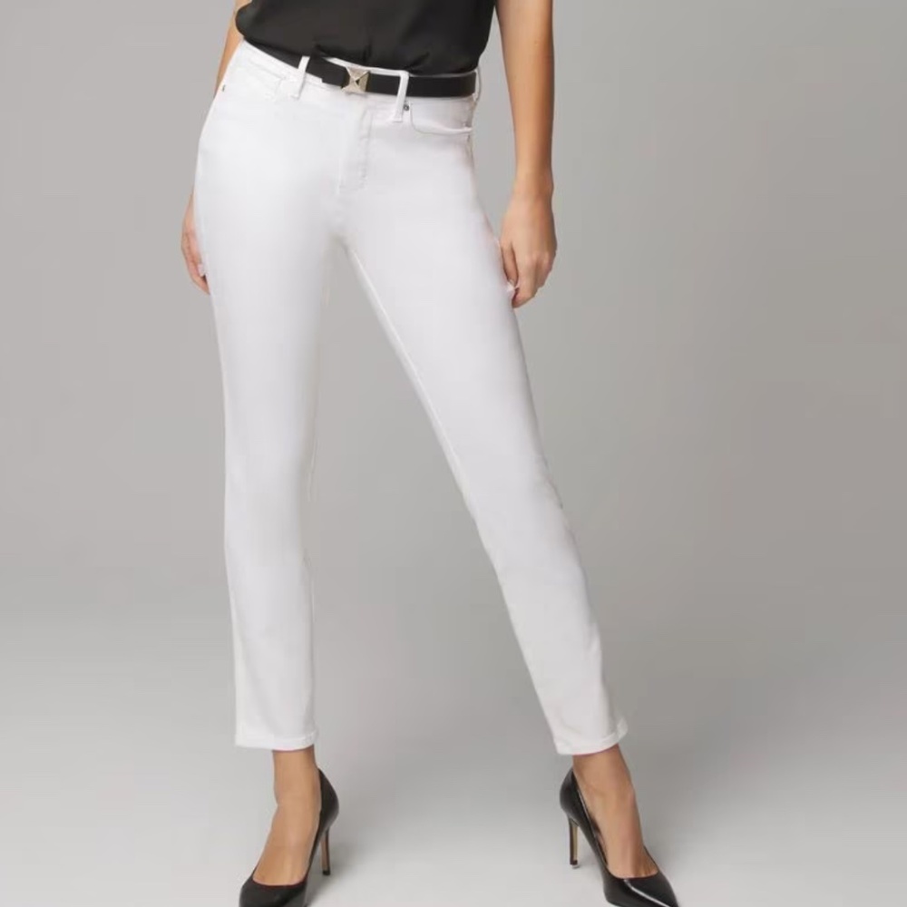 White House Black Market High-Rise White Straight Jeans - 8L